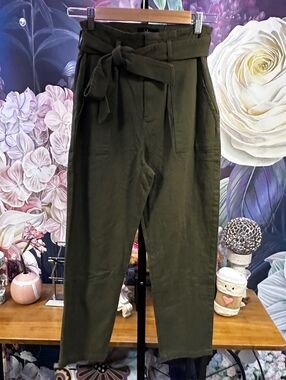Lulus S Olive Green Paperbag Waist Pants Casual Clean Girl Utility Workwear NWT